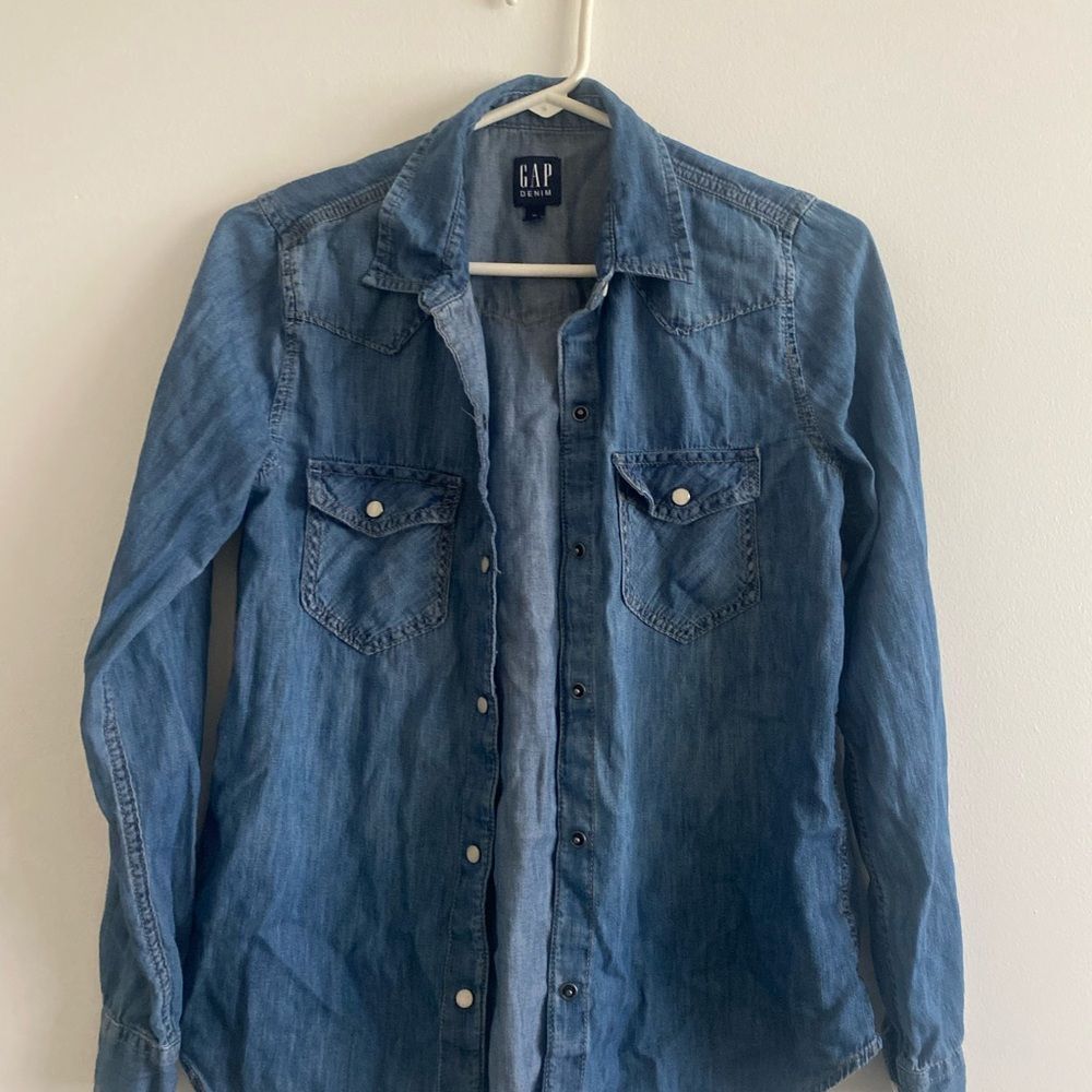 Vintage GAP Men's Blue Denim Jacket